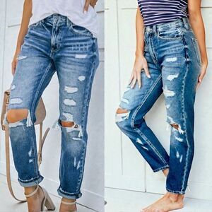 Kancan Ultra High Rise Dark Wash Cropped Distressed Mom Fit Jeans 15/31 NWT